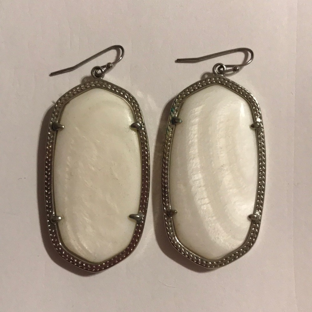 Kendra Scott Danielle earrings